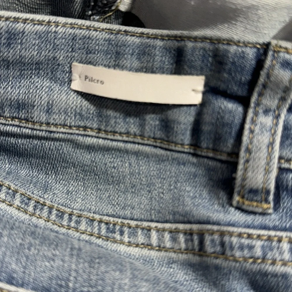 Anthropologie Pilcro Hyphen Pearl Gem Embellished Jeans Boho Distressed Denim